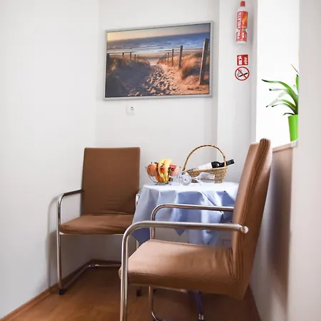 Old Town Apartments, In The Centre *