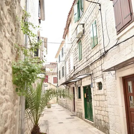 Lejlighed Old Town Apartments, In The Centre