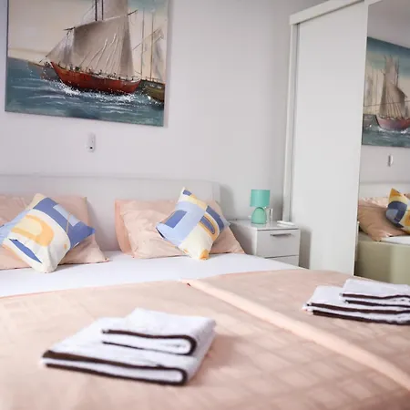 Lejlighed Old Town Apartments, In The Centre *